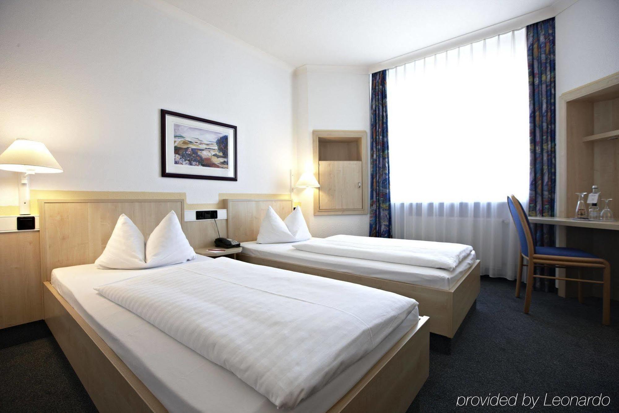 อินเตอร์ซิตี้โฮเต็ล รอสต็อค Hotel ภายนอก รูปภาพ
