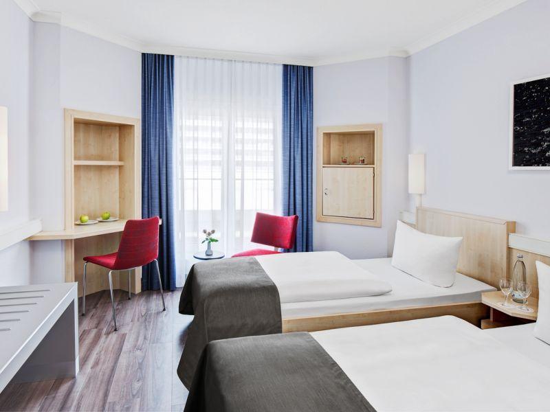 อินเตอร์ซิตี้โฮเต็ล รอสต็อค Hotel ภายนอก รูปภาพ